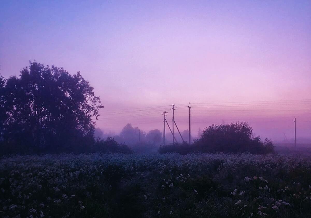 国足在肇庆开展公益活动，邵佳一携于汉超及三将与小球员踢球